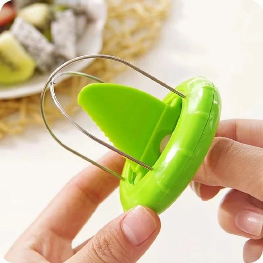 Kiwi Fruit Cutter & Peeler