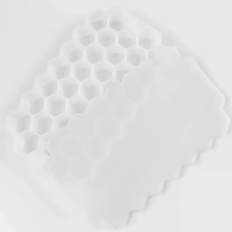 Silicone Ice Cube Mold – 148-Cube Large Ice Tray with Lid