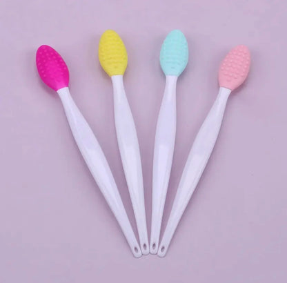 Silicone Face Cleansing Brush – Exfoliating Facial Scrubber