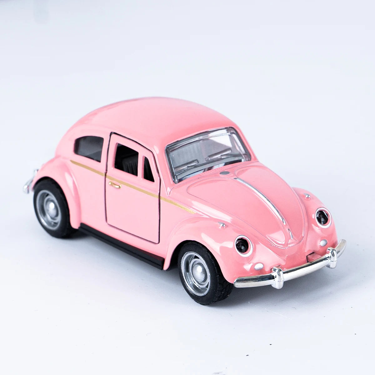 Diecast Beetle Car Model – 1:36 Alloy Retro Vehicle