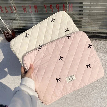 Floral Laptop Sleeve – Zipper Storage Pouch for 13.6–15.6 Inch