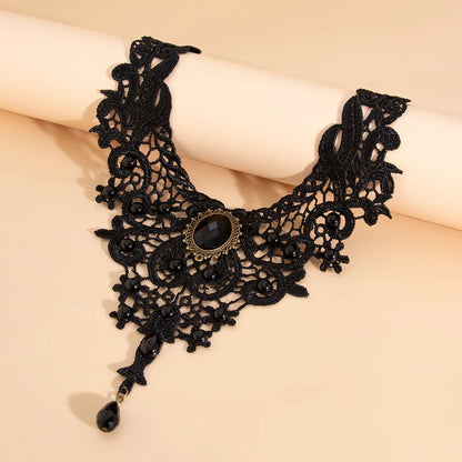 Gothic Lace Bead Necklace – Vintage Steampunk Pendant Style
