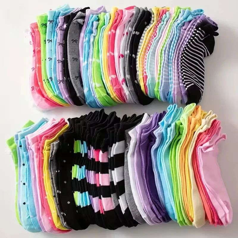 Heart Print Socks – Women’s Cotton Ankle Socks for Everyday Wear