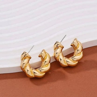 Gold Color Crystal Stone Hoop Earrings Twisted Metal Shape Silver Plating New Fashion Women Earrings Party Jewelry Birthday Gift