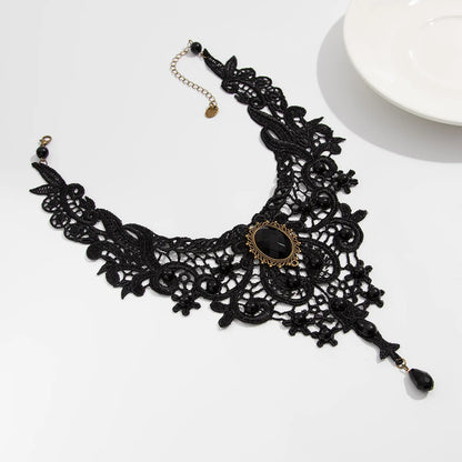 Gothic Lace Bead Necklace – Vintage Steampunk Pendant Style